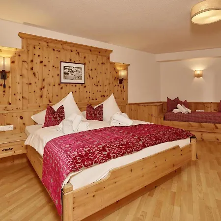 Chalet Chalet Gruenwald Resort Soelden - Chalets-4 Solden