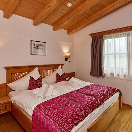 Chalet Gruenwald Resort Soelden - Chalets-4 Chalet Solden